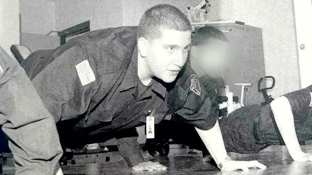 Невиданные ранее фотографии и подробности о человеке, обвиняемом в убийстве четырех студентов колледжа Айдахо