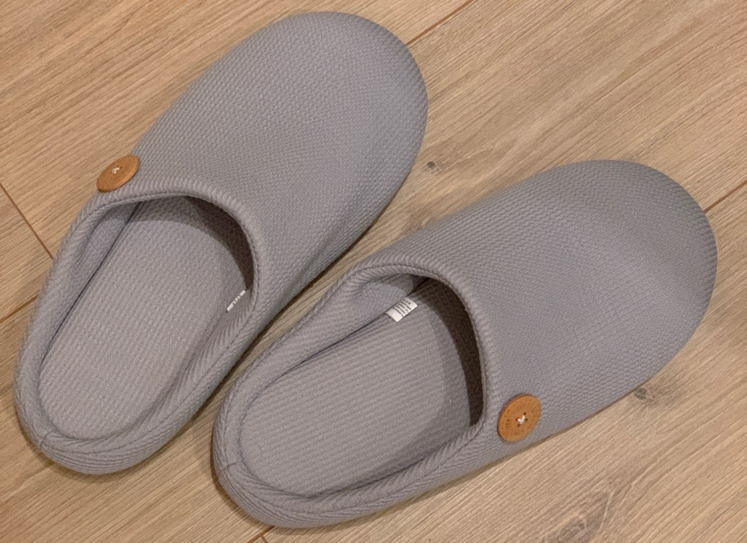 Тепло и уютно: мой опыт использования зимних тапочек Comwarm