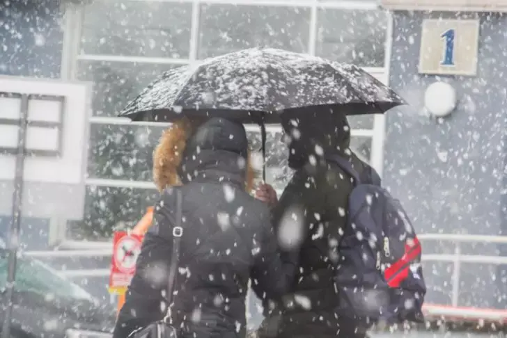 Зимняя диета: какие 3 хитрости помогут сбросить вес зимой? Диетологи раскрыли секреты питания для похудения