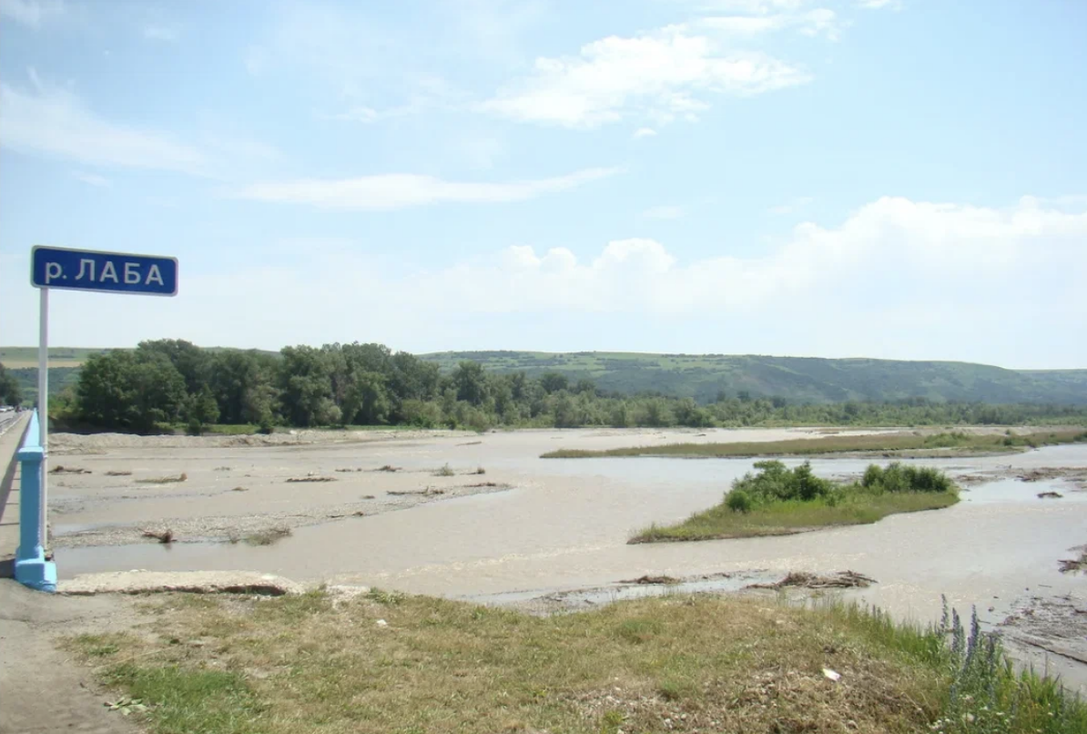 Как недалеко от Чёрного моря чуть не построили атомную электростанцию и кто этому помешал