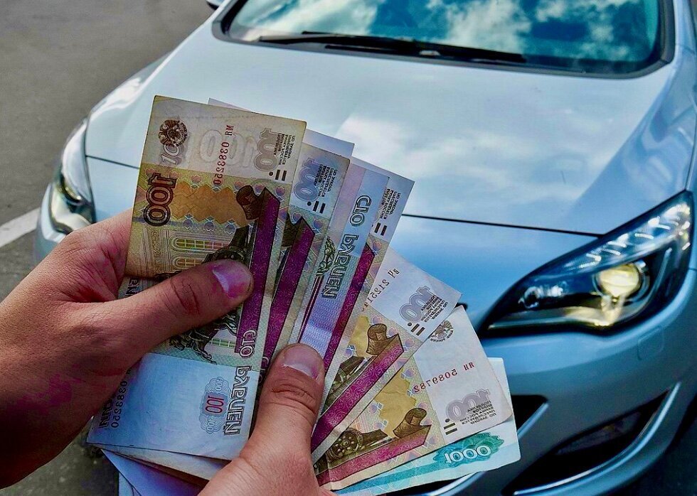 За «свинство» надо платить штраф: с 2023 года водителей будут наказывать рублем. Что важно знать водителям о новом правонарушении?