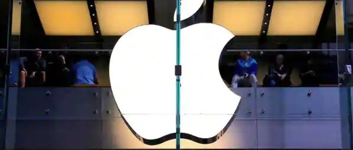 Apple будет производить компьютеры Mac с сенсорным экраном: отчет