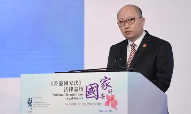 Китай назначает сторонника жёсткой линии Чжэн Яньсюн своим главным представителем в Гонконге