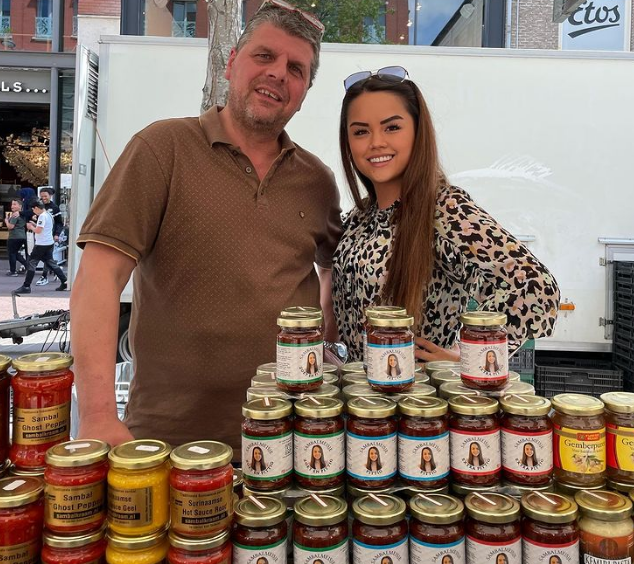 Ширли хочет продать свой собственный самбал: «Это здорово с тушеным мясом»