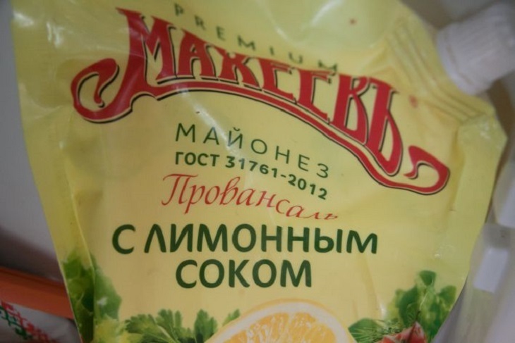 Опасная ошибка домохозяйки: вот что никогда нельзя делать с майонезом