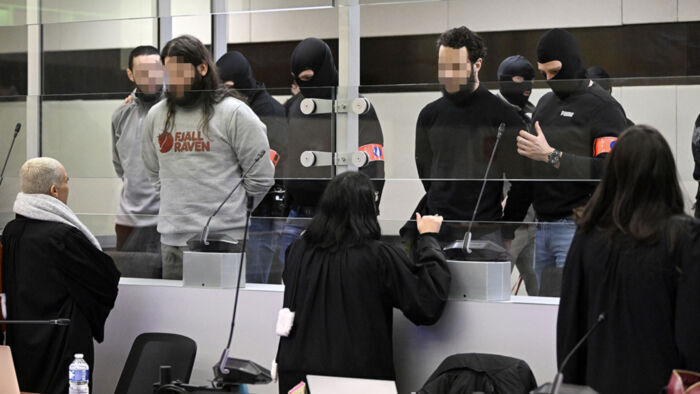 Суд над нападениями в Брюсселе: начало слушания после повторного перееда в разговоре между Абрини и Абдесламом