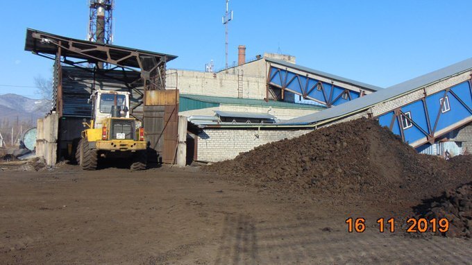 Один из методов Российскими миллиардерами обворовывать шахтеров – пенсионеров наживаясь на дивидендах Угольной комп..