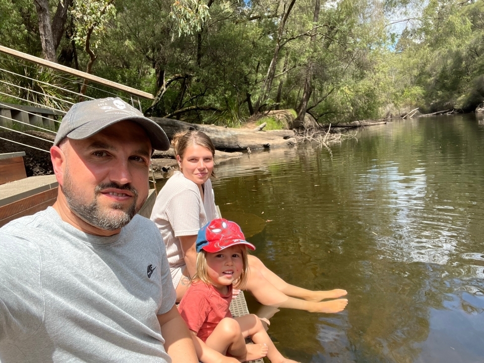 Мужчина спас свою семью и других отдыхающих от акулы, всего лишь запустив в небо дрон