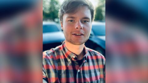 Они планировали "переждать конец света’. Они оказались потерянными в море