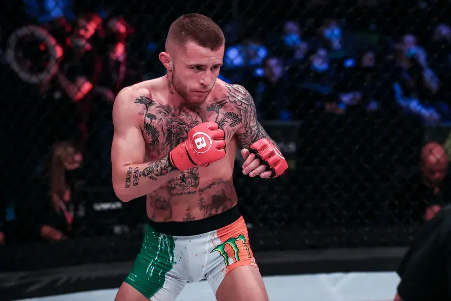 Джеймс Галлахер сразиться с Леандро Хиго на Bellator 292, после 16-месячного перерыва