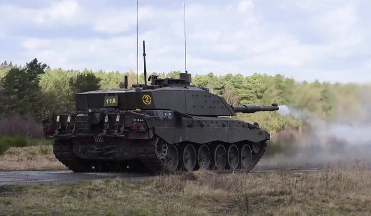 Британские эксперты рассказали, сколько танков нужно для наступления на Киев