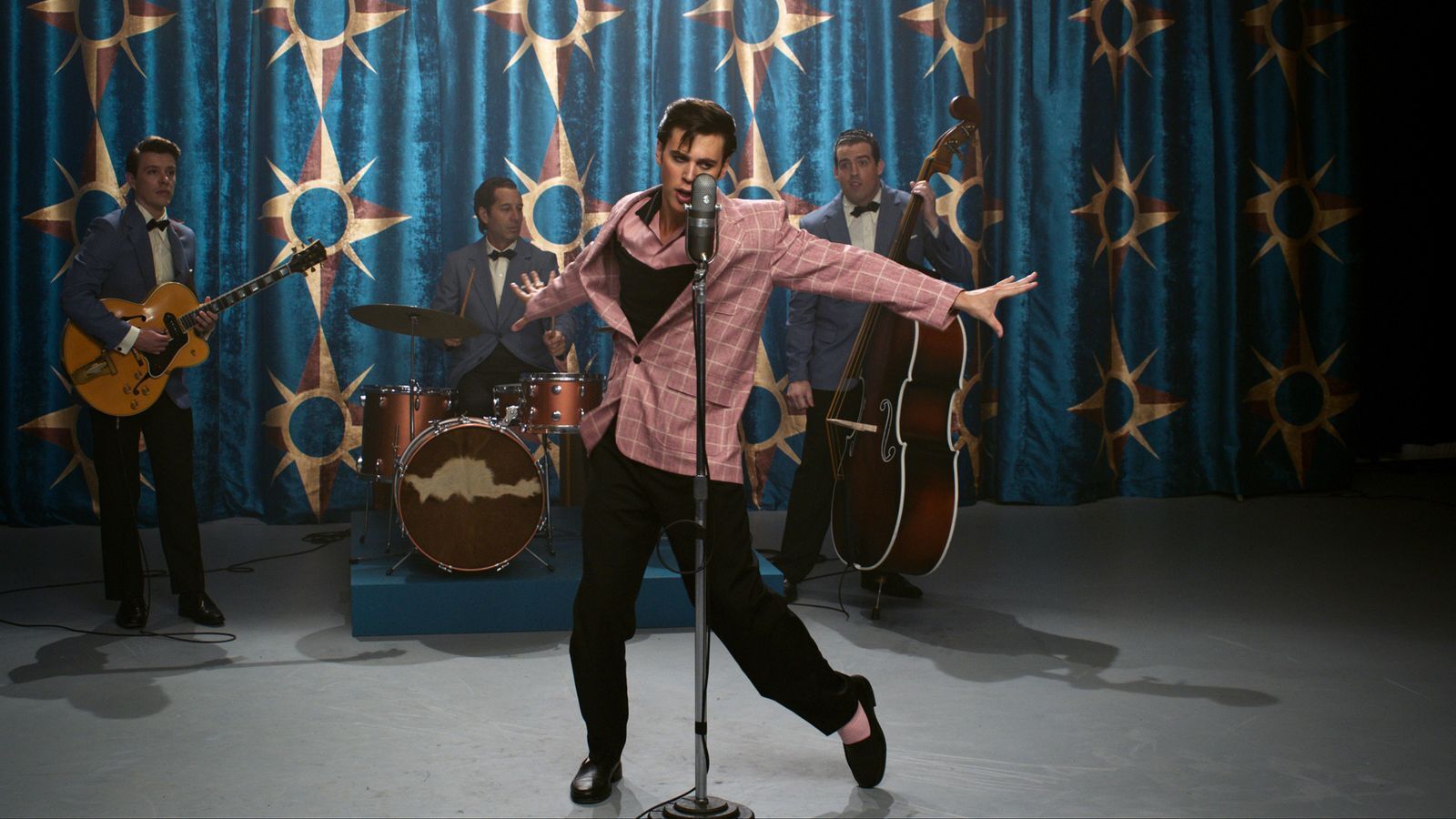 BAFTAs 2023: Фильм "Все тихо на западном фронте" становится самым номинируемым фильмом на иностранном языке в истории