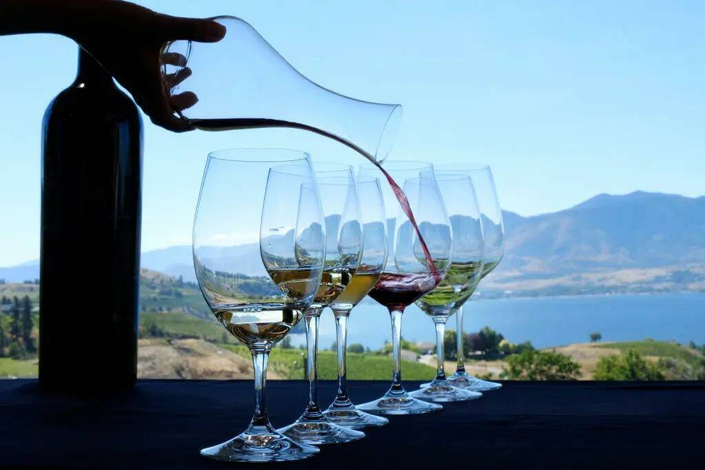 В новых канадских рекомендациях по употреблению алкоголя говорится, что "никакое количество" не является полезным