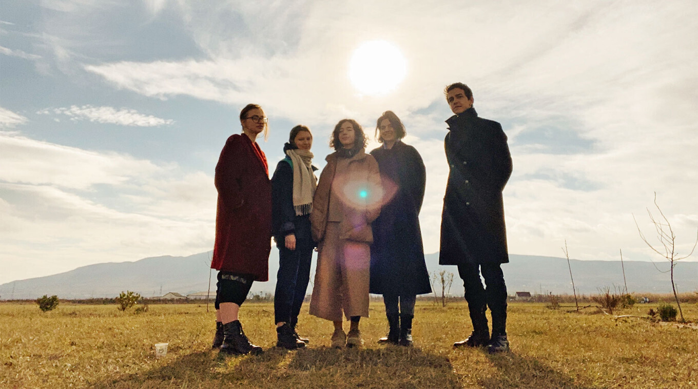 Местные российские журналисты борются за то, чтобы новости поступали из дома и из-за рубежа