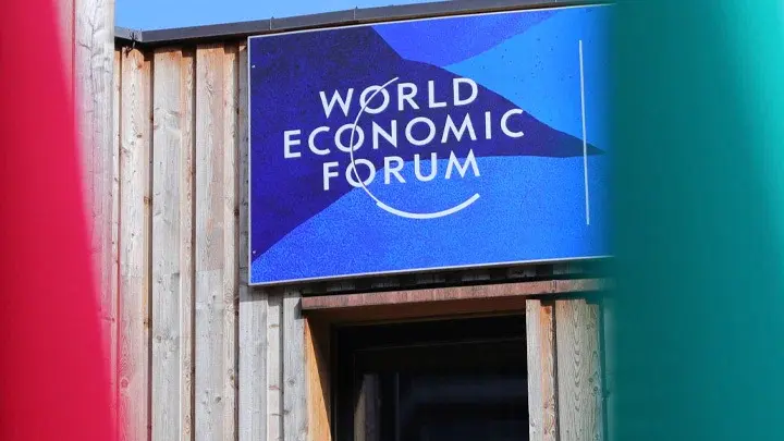 Давос 2023: Запуганная крипто-толпа чувствует зимние заморозки на ВЭФ
