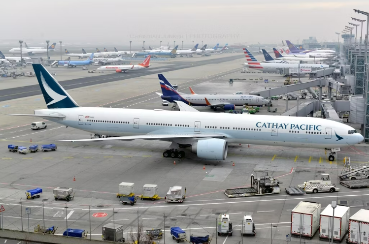 Как туман влияет на работу самолетов и аэропортов