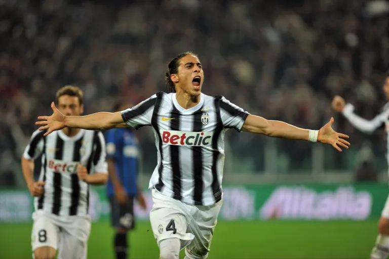 Итальянский футбольный клуб «Ювентус» получил штраф по очкам.