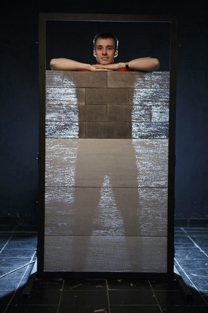 Первая в России компания по производству фотопроводящего бетона.