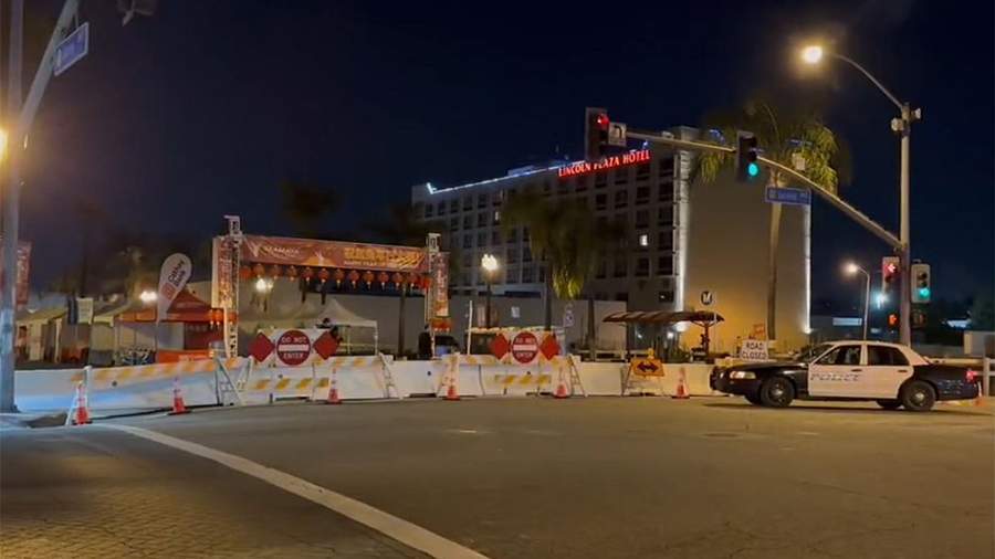 По меньшей мере 10 человек погибли в результате массовой стрельбы в Монтерей-парке в Калифорнии.