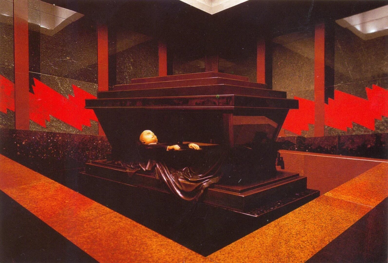 Хранить или хоронить?