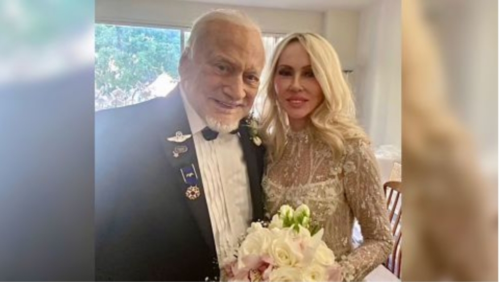 Астронавт в отставке Базз Олдрин женится на "давней любви" в свой 93-й день рождения