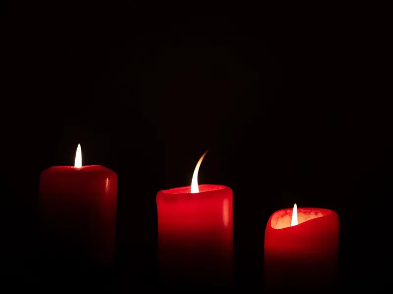 Столкнувшись с энергетическим кризисом, немцы запасаются свечами.