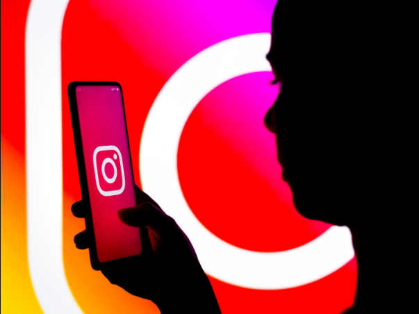 Instagram<span style=