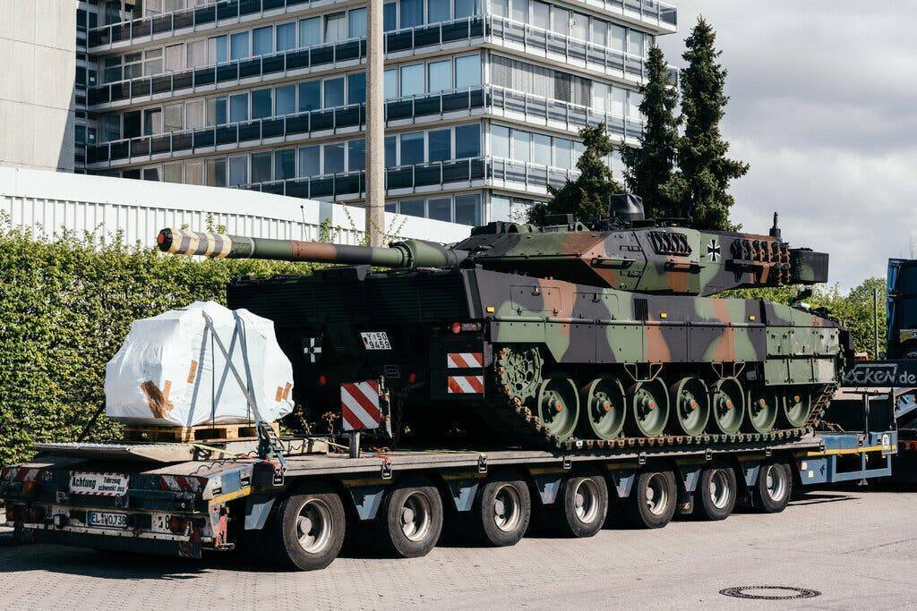 Нежелание Германии использовать танки обусловлено её историей и политикой