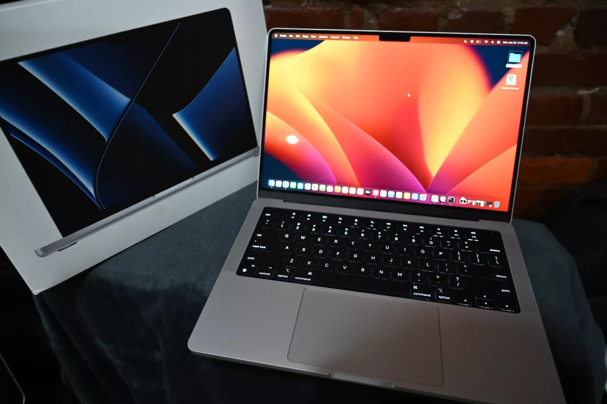 Обзор MacBook Pro 14 дюймов (2023): Лучший в своем классе