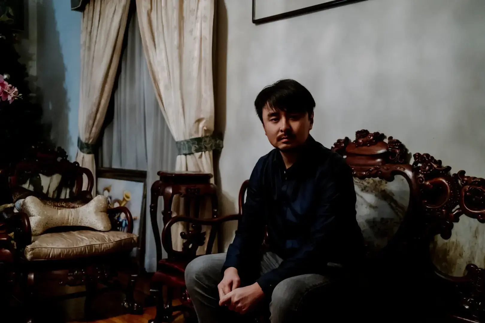 26-летний кодер вырвал из рук стрелявшего автомат, предотвратив большую трагедию.