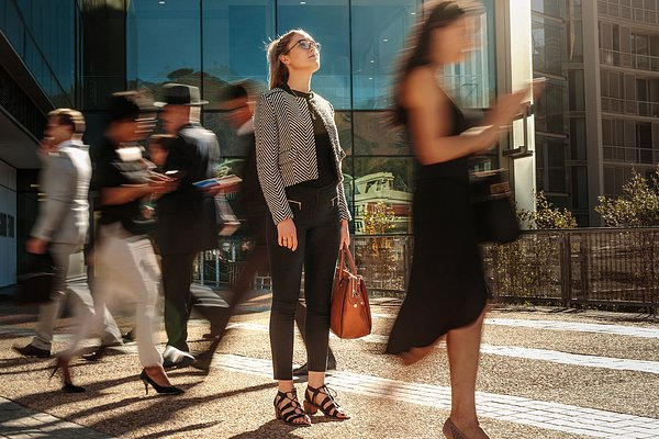 Миллионы людей мечтают о четырехдневных выходных. Как стать счастливее и зарабатывать больше?