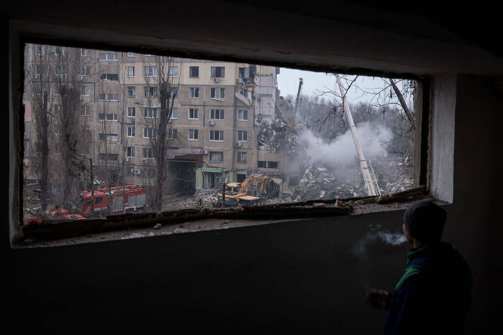 Дома в Днепре было безопасно, пока по нему не ударила российская ракета