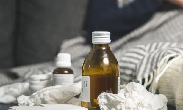 ВОЗ призывает принять меры после сиропов от кашля, ставших причиной более 300 детских смертей