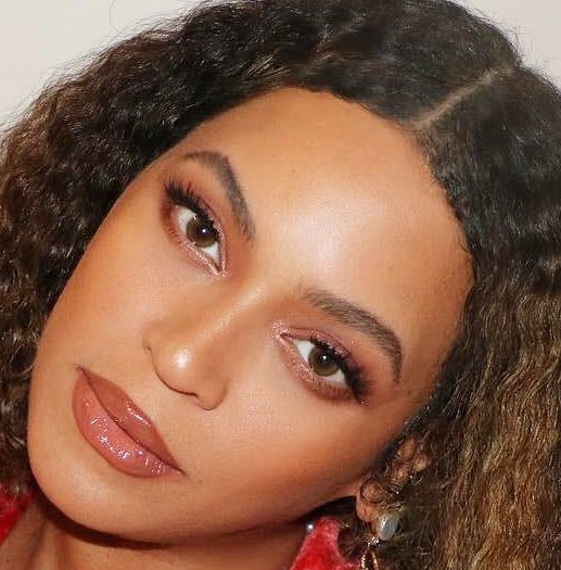 ТОП-10 Самые красивые женщины мира