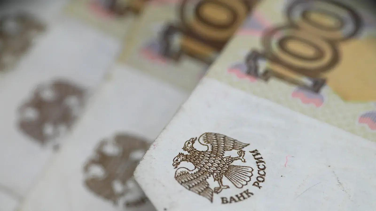 Коллекторское агентство: большинство россиян поддерживают запрет коллекторской деятельности в стране