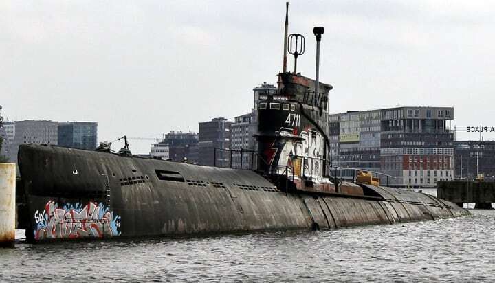 Заброшенные подводные лодки - уникальное зрелище, которое вызывает мурашки по коже.
