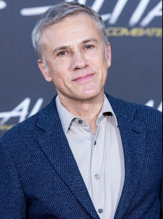 Ещё один представительный лицедей примерит роль боевого пенсионера.