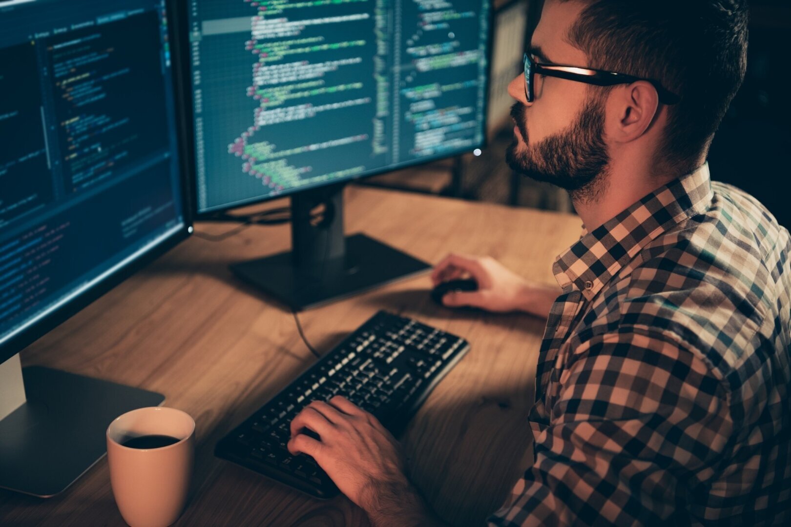 Поймали письмо: Как мошенники используют поддельные электронные письма от имени госорганов