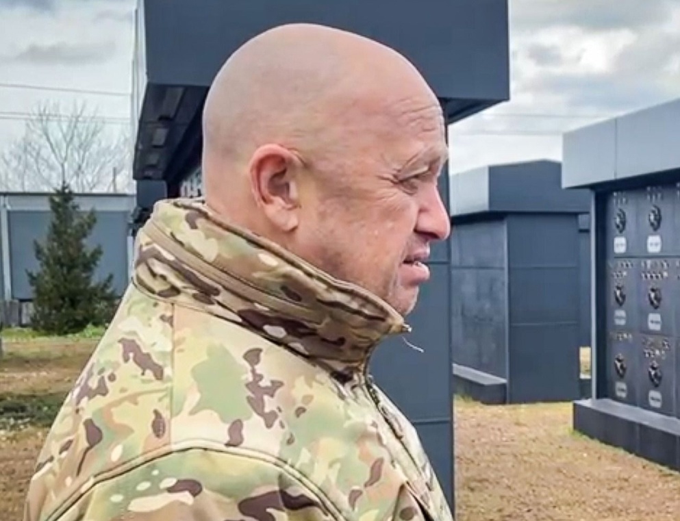 Стрелков (Гиркин) vs Пригожин.