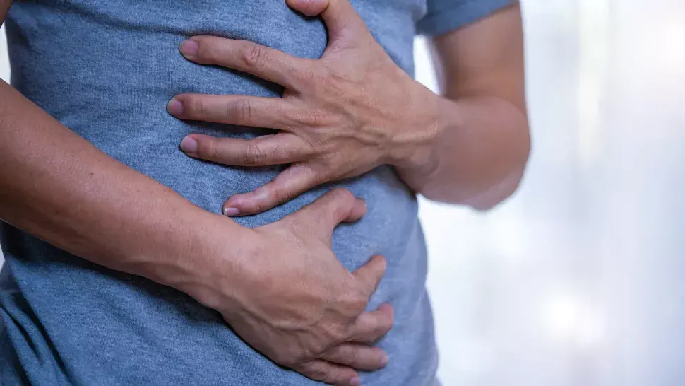 Оказывают ли пробиотики помощь при вздутии живота?