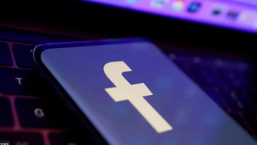Дональду Трампу разрешат вернуться в Facebook<span style=