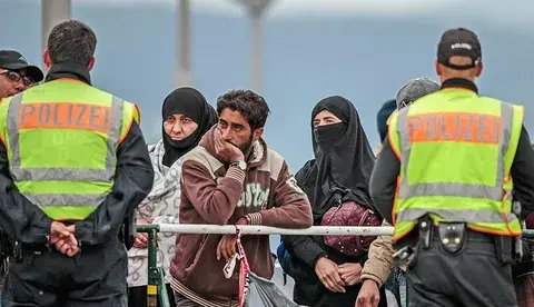 ЕС хочет отправить больше людей обратно в Африку, Ближний Восток, Азию.