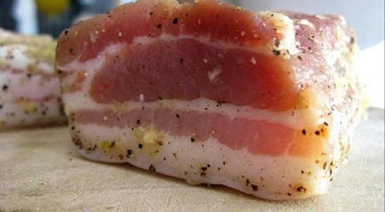 Можно солить по этому рецепту как мясо так и сало.