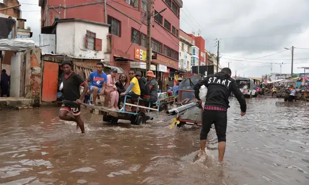 Погодный трекер: Ченесо усиливается и может принести наводнение на Мадагаскар
