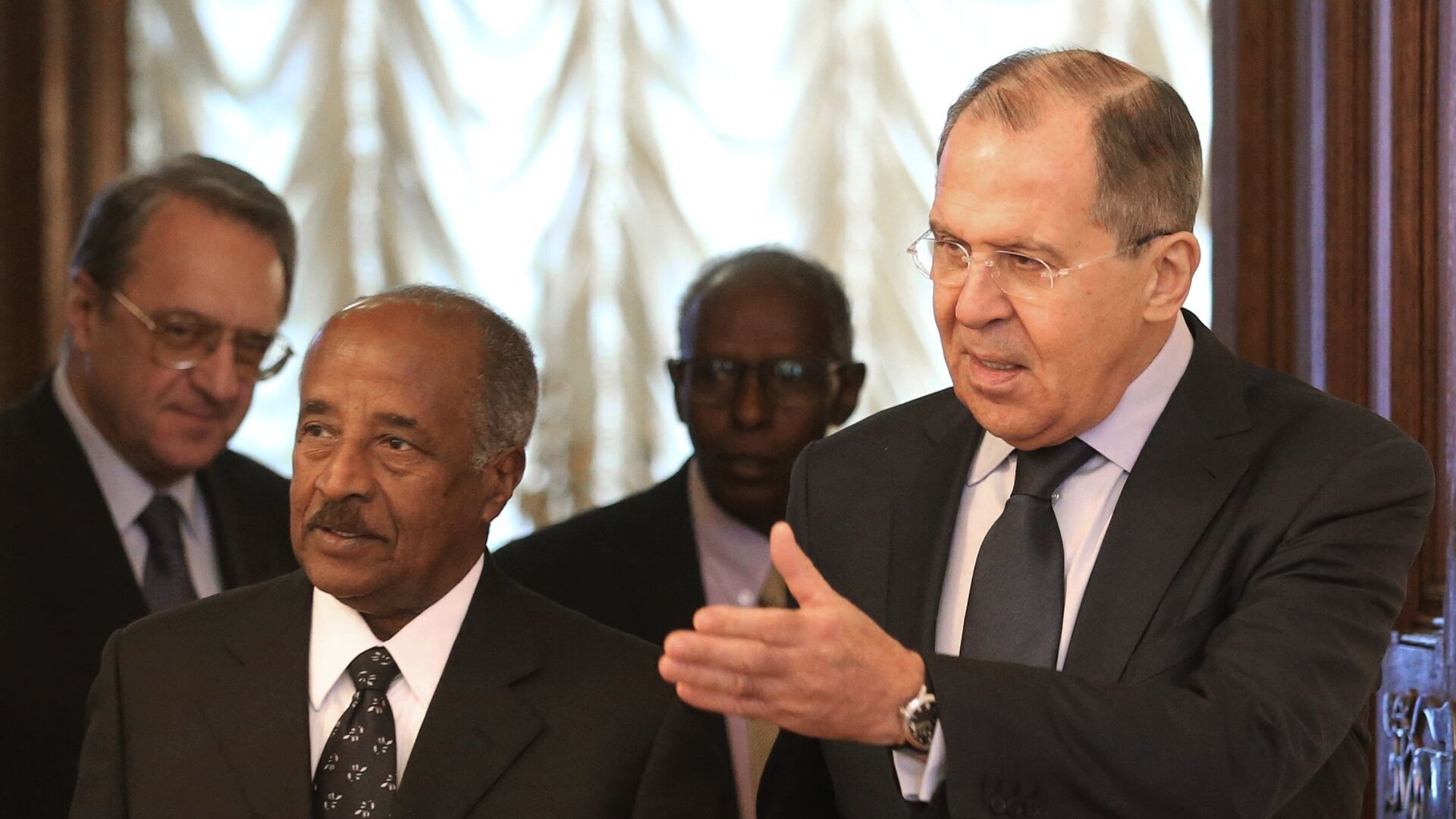 Министр иностранных дел России Сергей Лавров встретился с президентом Эритреи Исайасом Афеворком