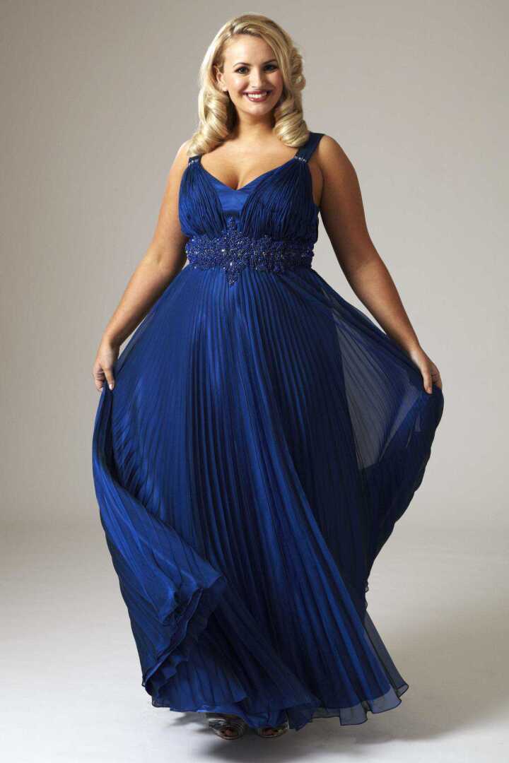 Какой фасон платья выбрать женщинам с лишним весом? - цвета и принты, советы стилистов.