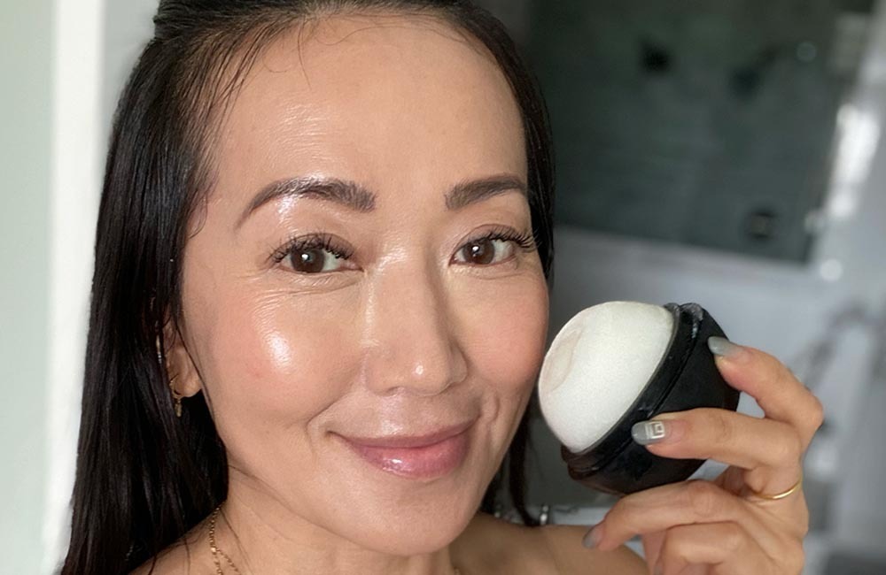 Сделайте волосы более густыми с помощью теней для век