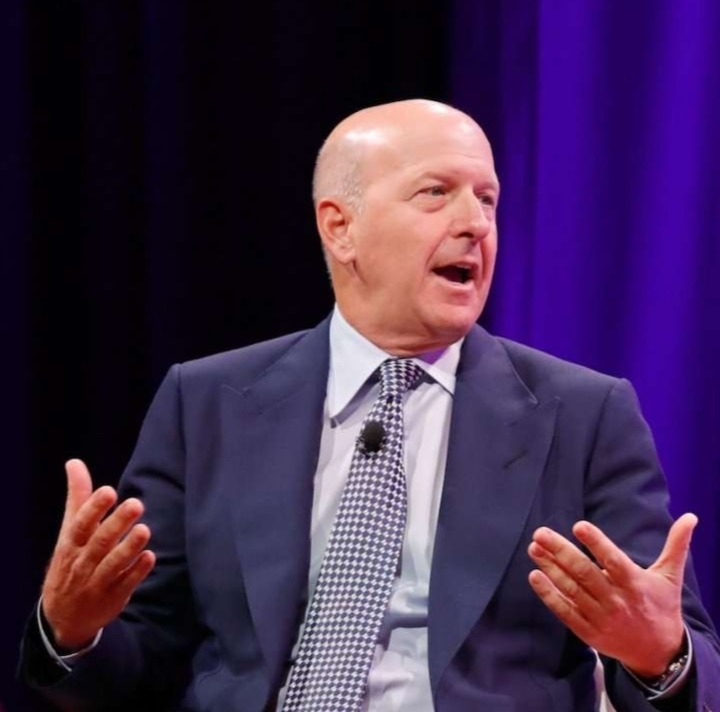 30-процентное сокращение зарплаты.