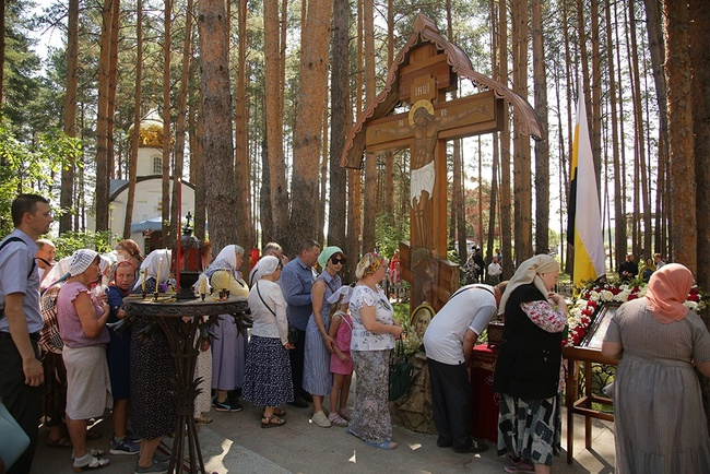 Святая княгиня Елизавета Федоровна. Продолжение, Алапаевские мученики