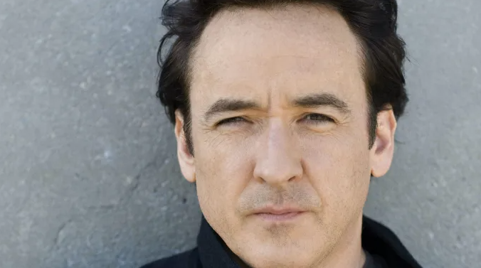 Джон Кьюсак подписывает контракт с APA